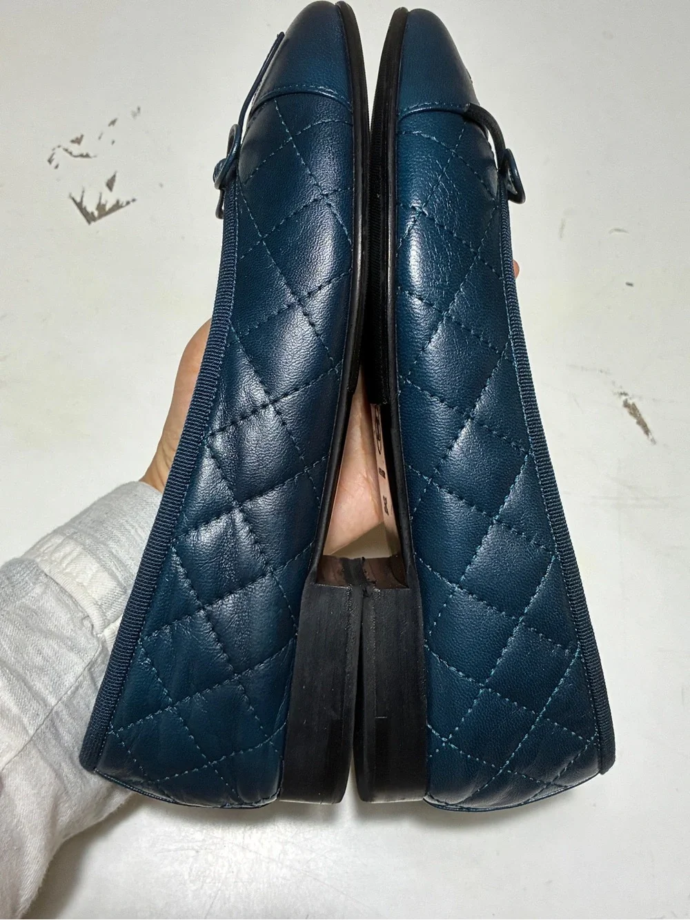 CHANEL Dark Blue Quilted Leather Ballet Flats with CC Logo